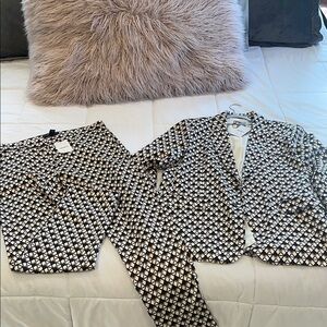H&M Black and cream/tan Geometric Blazer(size L) and Pants(33) Set. Unisex NWT